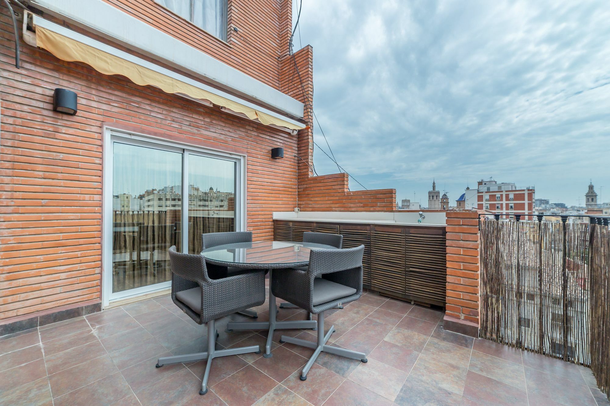 Ferienwohnung Travel Habitat Atico Ciutat Vella. Valencia Exterior foto